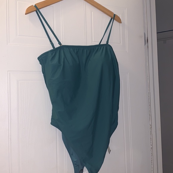 Tigerlily | Lauren One Piece in Malachite Size small - Picture 4 of 6